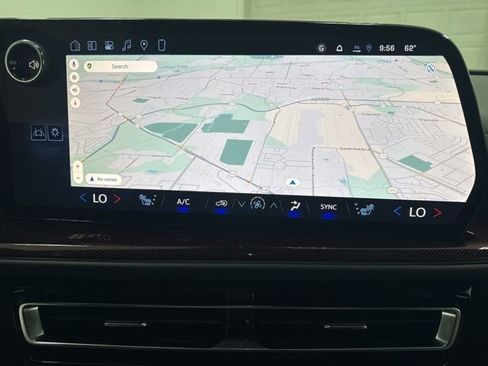 New 2026 Chevrolet Traverse Z71 w/ Driver Confidence Package AWD/4WD image 18