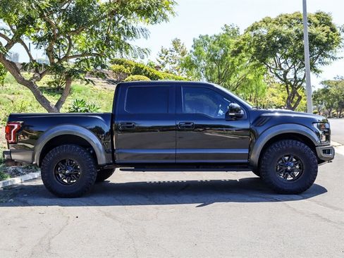 Used 2018 Ford F150 Raptor w/ Equipment Group 802A Luxury AWD/4WD image 7