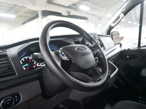 Used 2023 Ford Transit 250 Low Roof AWD w/ Exterior Upgrade Package image 8