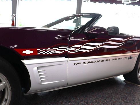 Used 1995 Chevrolet Corvette Convertible RWD image 4