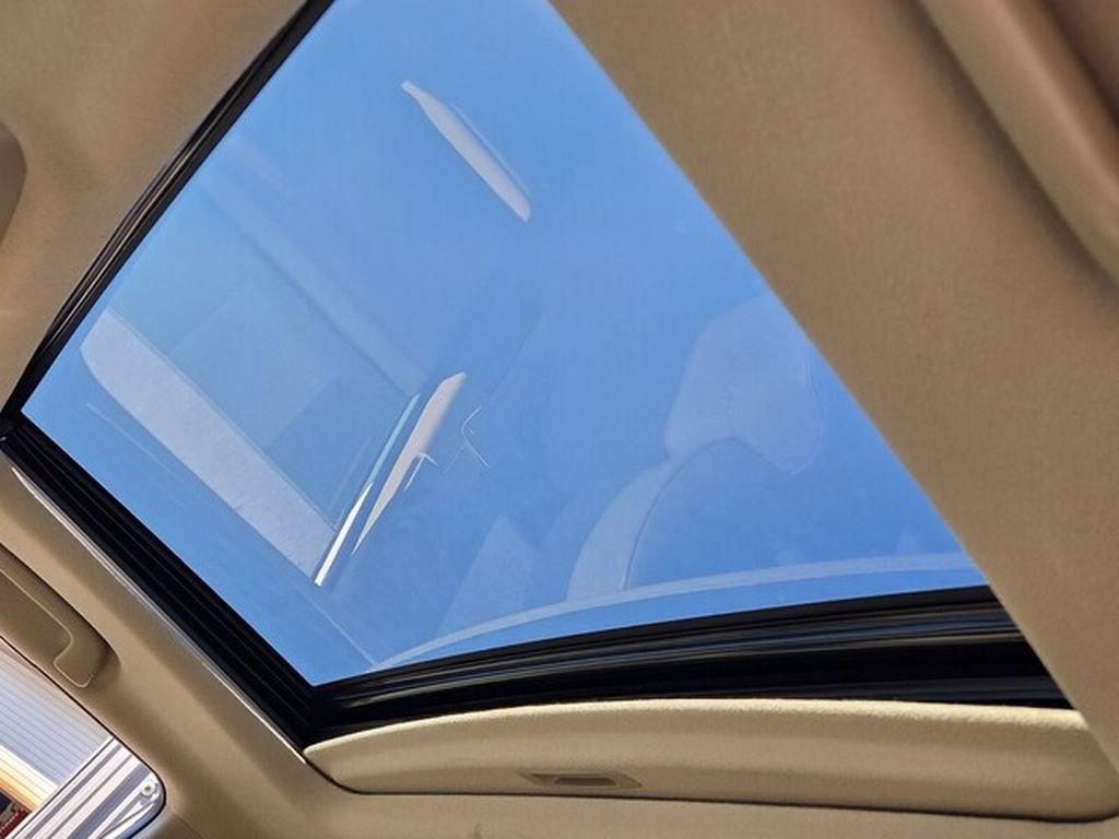 Used 2018 Toyota 4Runner Limited RWD image 19