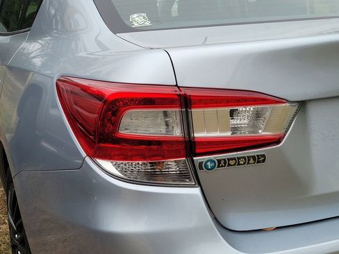 Used 2018 Subaru Impreza 2.0i image 15