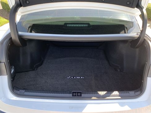 Used 2024 Lexus IS 350 F Sport w/ Memory Package image 34