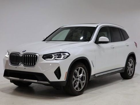 Used 2022 BMW X3 xDrive30i w/ Convenience Package AWD/4WD image 3