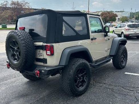 Used 2017 Jeep Wrangler Sport AWD/4WD image 5