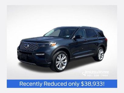 Certified 2022 Ford Explorer Platinum w/ Equipment Group 601A