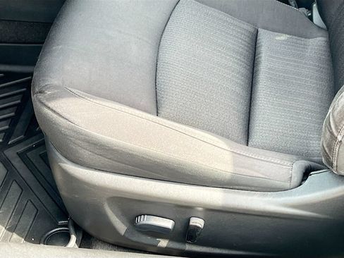 Used 2022 Nissan Altima 2.5 SV FWD image 18