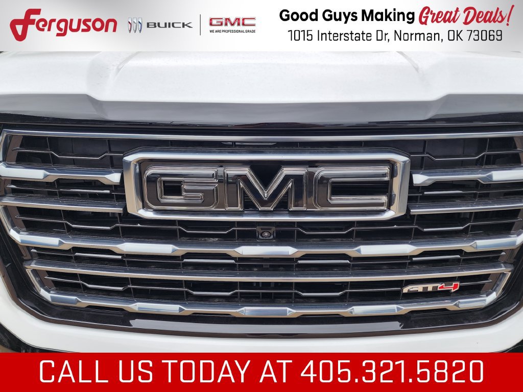 New 2026 GMC Yukon AT4 w/ AT4 Premium Plus Package AWD/4WD image 9