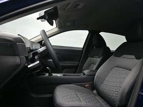 New 2026 Nissan Kicks SV w/ SV Premium Package AWD/4WD image 10