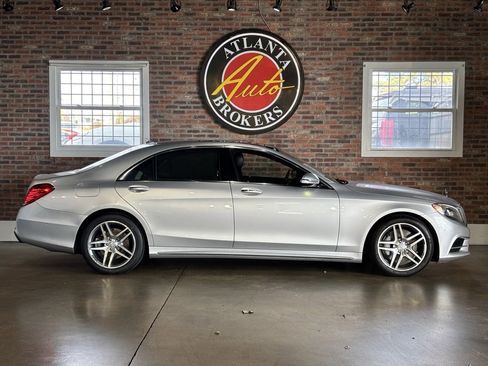 Used 2014 Mercedes-Benz S 550 Sedan image 22