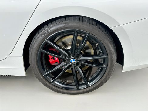 Used 2023 BMW 330i Sedan w/ M Sport Package RWD image 11