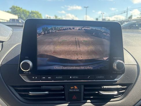 Used 2020 Nissan Altima 2.5 S FWD image 17
