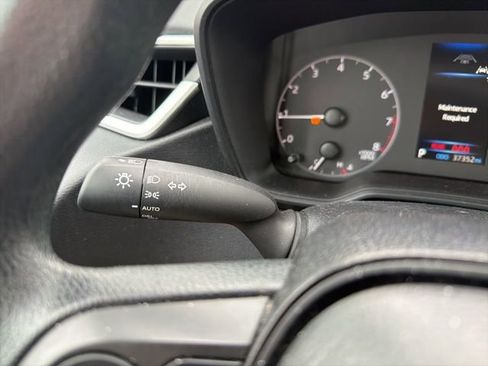 Used 2024 Toyota Corolla LE image 32