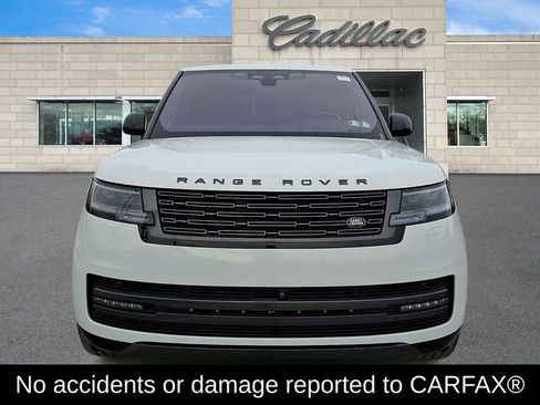 Used 2023 Land Rover Range Rover SE image 3
