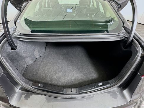 Used 2019 Ford Fusion SE w/ Equipment Group 151A image 27