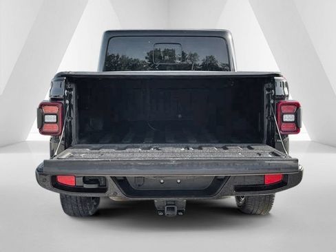 Used 2022 Jeep Gladiator High Altitude AWD/4WD image 7