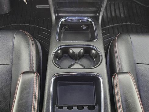 Used 2019 Dodge Grand Caravan GT image 39