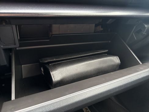 Used 2022 Subaru Crosstrek 2.5i Sport w/ Moonroof Package image 34