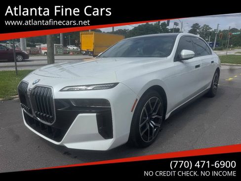 Used 2023 BMW 740i RWD image 1