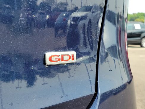 Used 2016 Kia Sorento LX w/ LX Convenience Package image 5