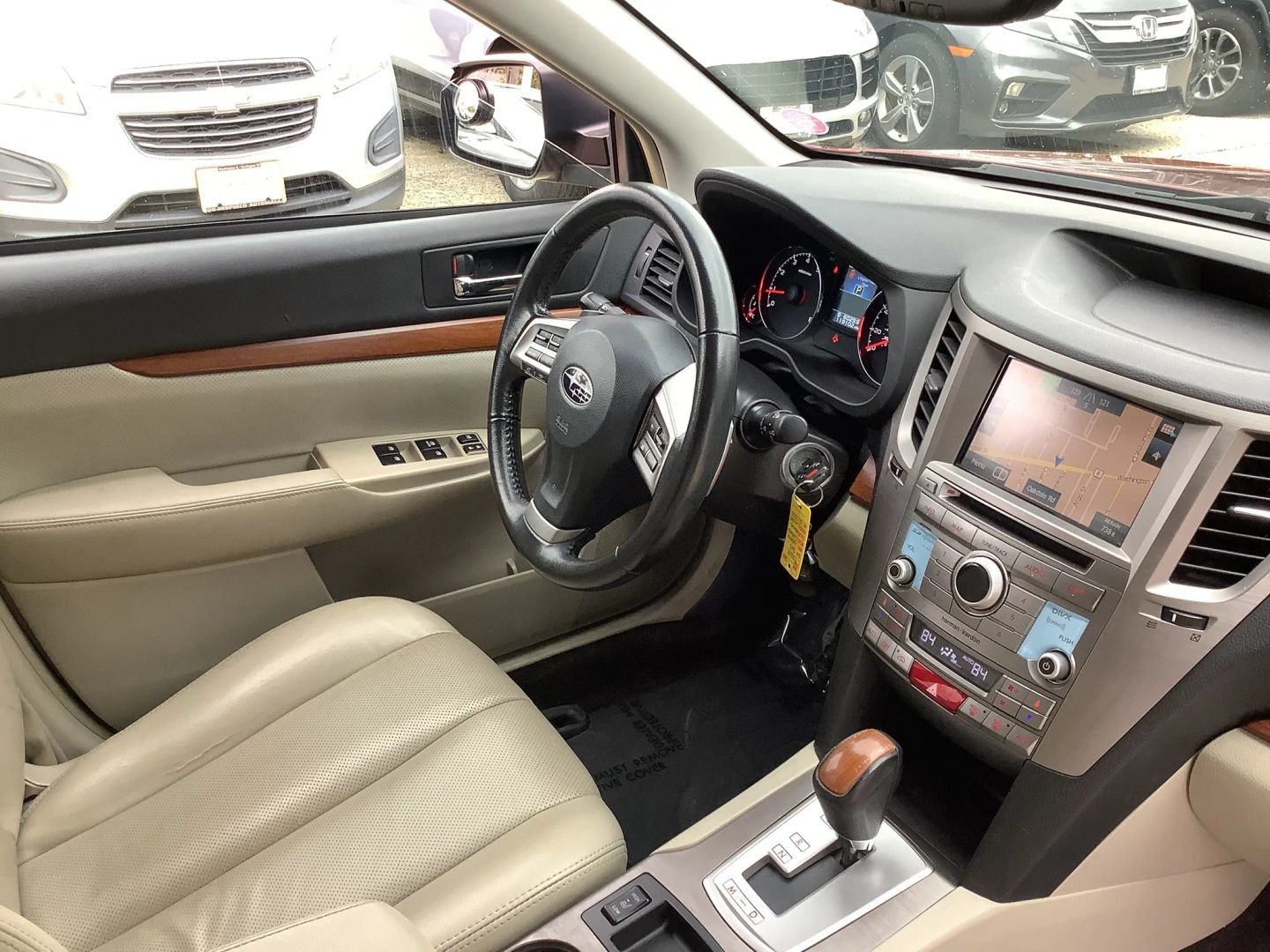 Used 2013 Subaru Outback 2.5i Limited AWD/4WD image 13