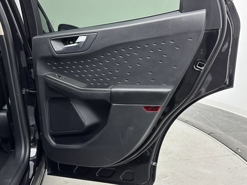 Used 2020 Ford Escape SE Sport image 35