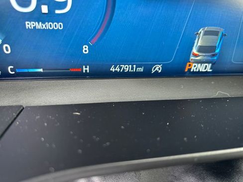 Used 2023 Ford Escape Platinum image 17