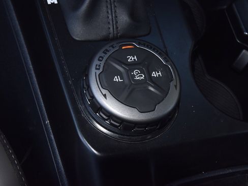 Certified 2025 Ford Bronco Outer Banks image 34