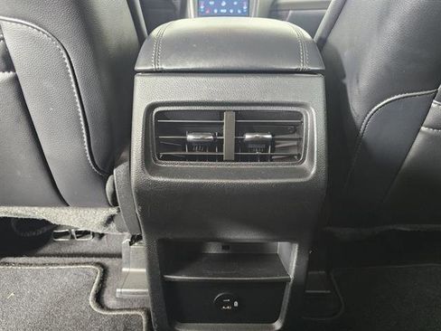 Used 2022 Ford Edge SEL image 41