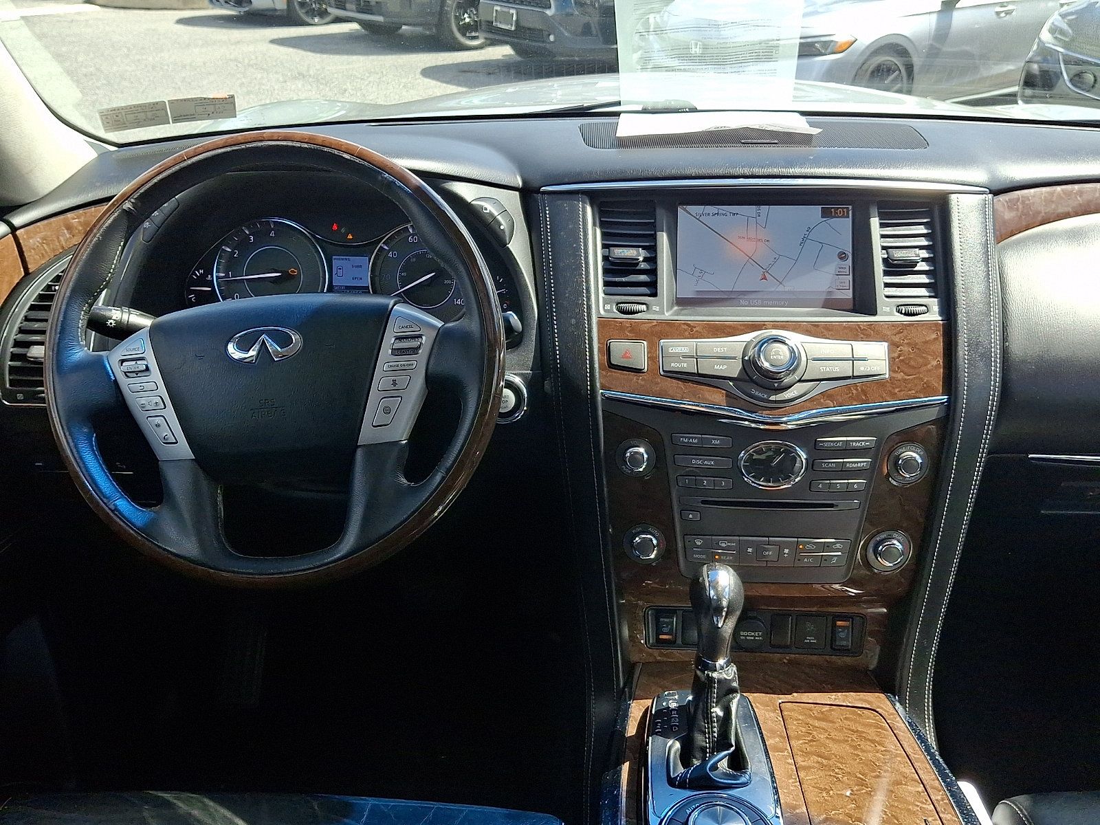 Used 2017 INFINITI QX80 4WD w/ Driver Assistance Package image 14
