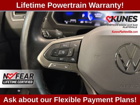 Used 2024 Volkswagen Tiguan SE FWD image 29