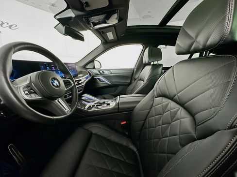 Used 2025 BMW X6 M60i image 20