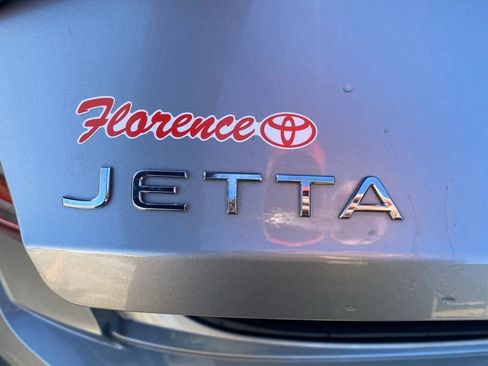 Used 2024 Volkswagen Jetta SE image 14