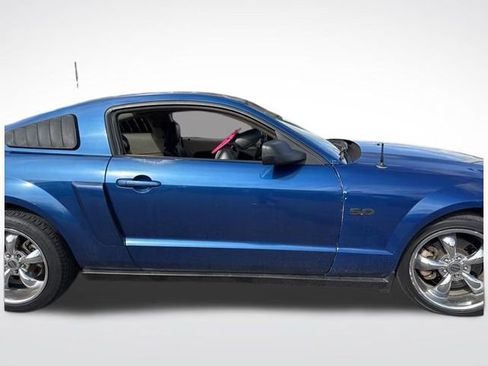 Used 2008 Ford Mustang GT Premium RWD image 8