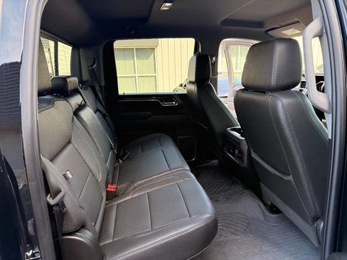 Used 2025 Chevrolet Silverado 2500 LT w/ Trail Boss Package image 20