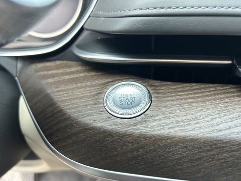 Used 2021 Genesis G80 3.5T RWD image 33