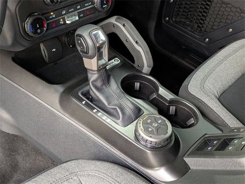 Used 2022 Ford Bronco Big Bend image 32