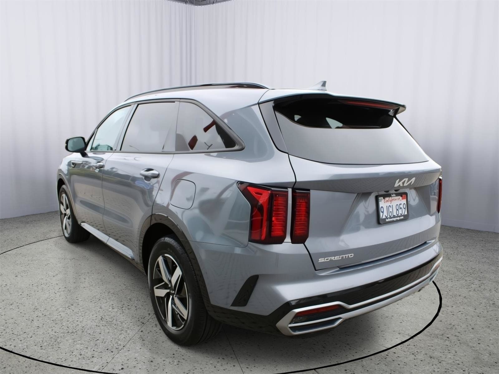 Used 2023 Kia Sorento S w/ Panoramic Sunroof Package FWD image 6