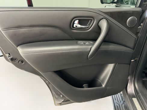 Used 2024 INFINITI QX80 Luxe image 28