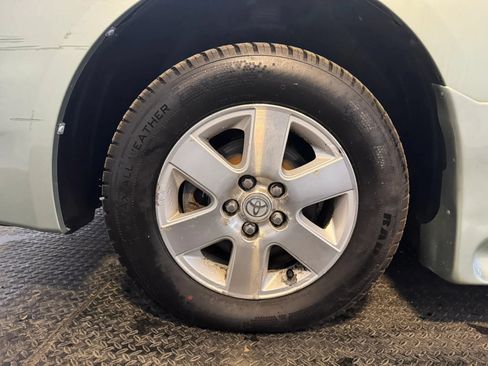 Used 2006 Toyota Sienna LE FWD image 33