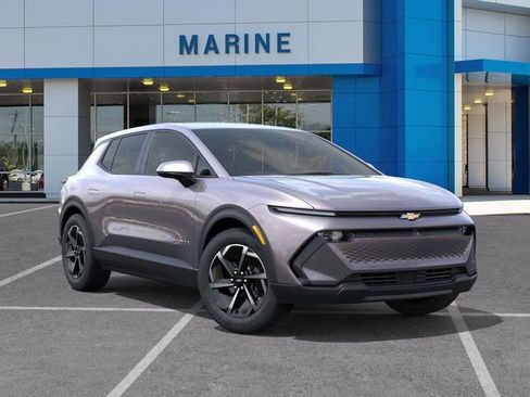 New 2026 Chevrolet Equinox EV LT image 7