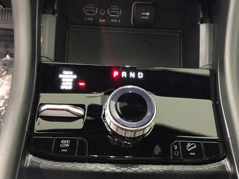 New 2025 Jeep Grand Cherokee Limited 4xe w/ Luxury Tech Group II image 20