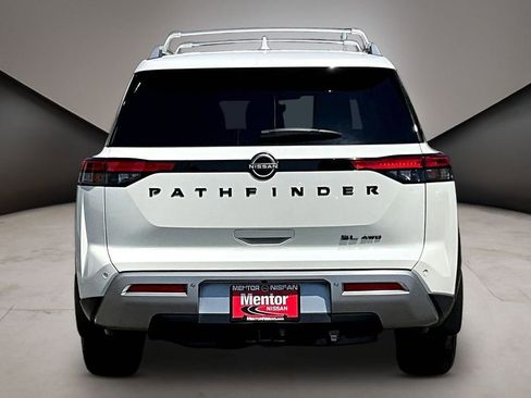 Certified 2023 Nissan Pathfinder SL w/ SL Premium Package AWD/4WD image 5