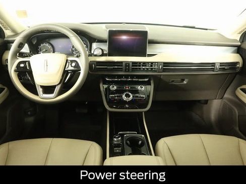 Used 2022 Lincoln Corsair AWD w/ Equipment Group 101A image 28