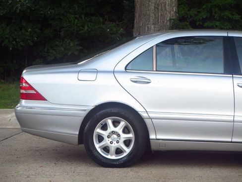 Used 2001 Mercedes-Benz S 500 image 24