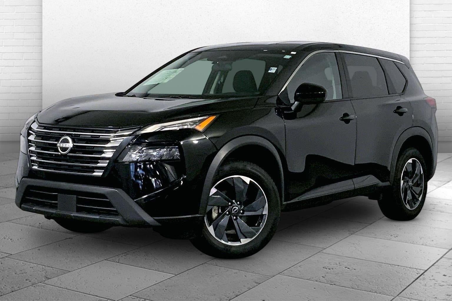 Used 2025 Nissan Rogue SV FWD image 12