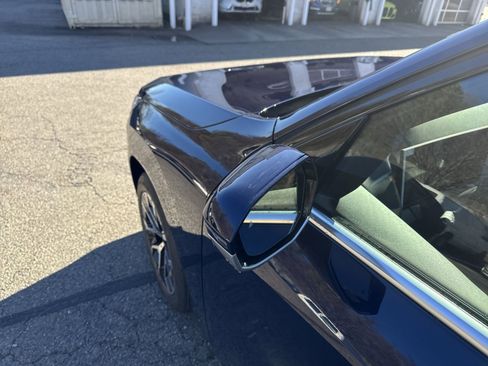 New 2026 BMW X3 xDrive30 w/ Premium Package image 6