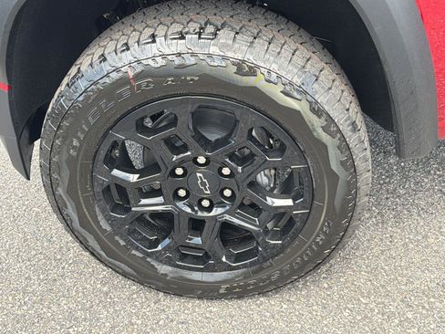 New 2026 Chevrolet Colorado Trail Boss AWD/4WD image 11
