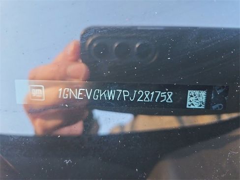 Used 2023 Chevrolet Traverse LT w/ Midnight/Sport Edition image 33