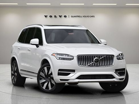 Used 2024 Volvo XC90 T8 Plus w/ Protection Package Premier AWD/4WD image 1